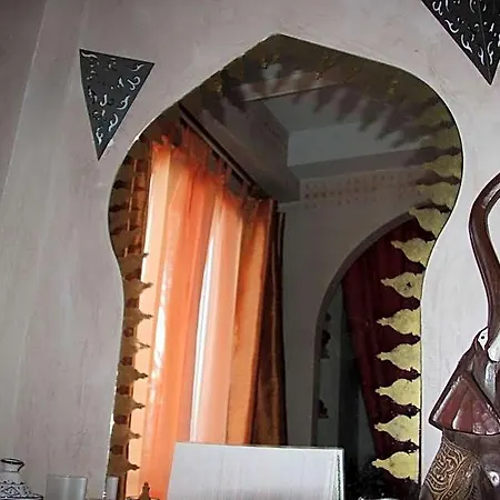 Oda ve Kahvaltı D'hotes Manoir Du Buquet 3*