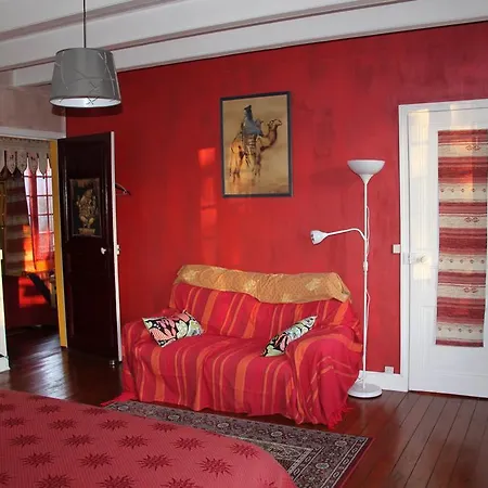 Chambres D'hotes Manoir Du Buquet Bed & Breakfast