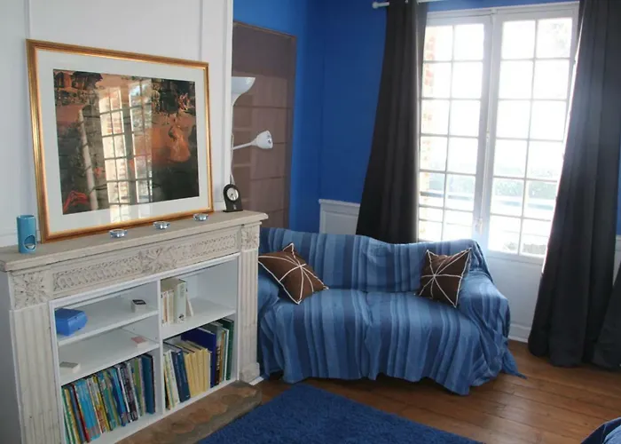 Chambres D'hotes Manoir Du Buquet Bed & Breakfast