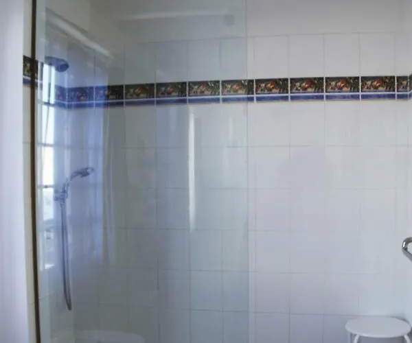 Chambres D'hotes Manoir Du Buquet Bed & Breakfast